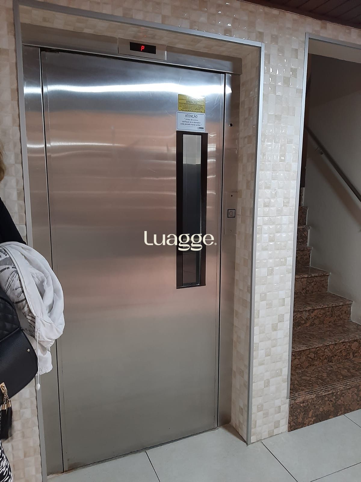 Apartamento à venda com 1 quarto, 38m² - Foto 12