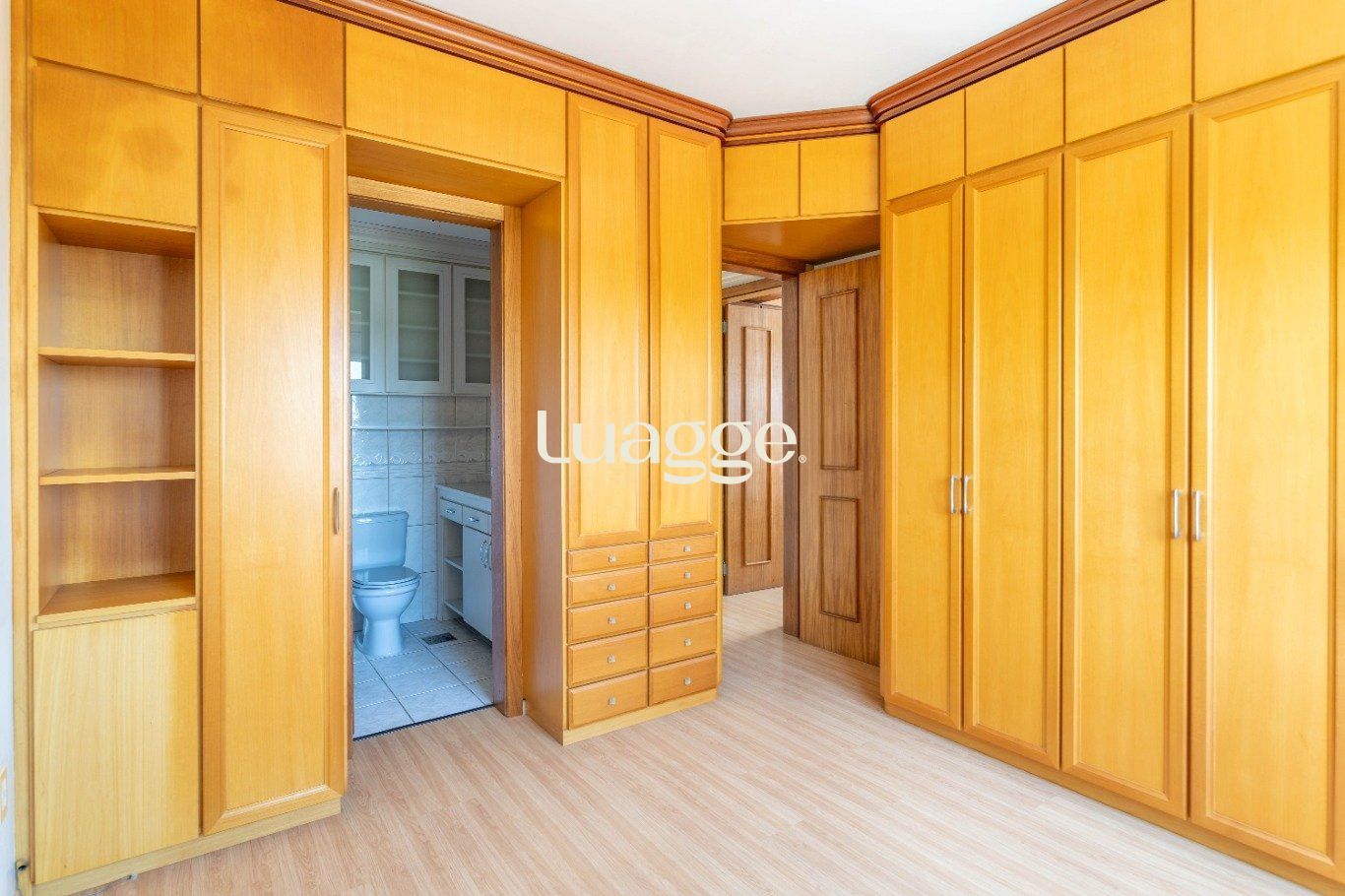 Apartamento à venda com 3 quartos, 87m² - Foto 16