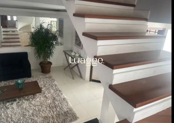 Casa à venda com 3 quartos, 286m² - Foto 19