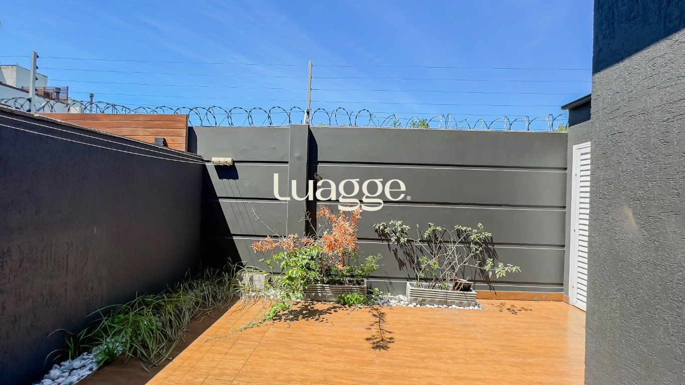 Casa de Condomínio à venda com 3 quartos, 236m² - Foto 18