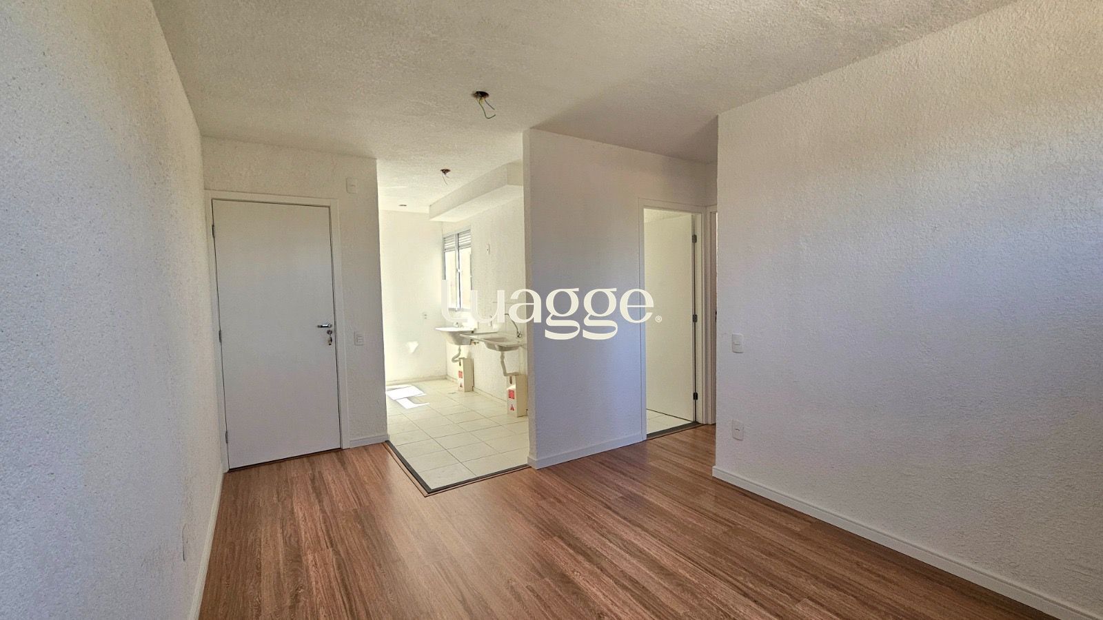 Apartamento 2 dormitórios terceiro andar Reservas do Sul Restinga
