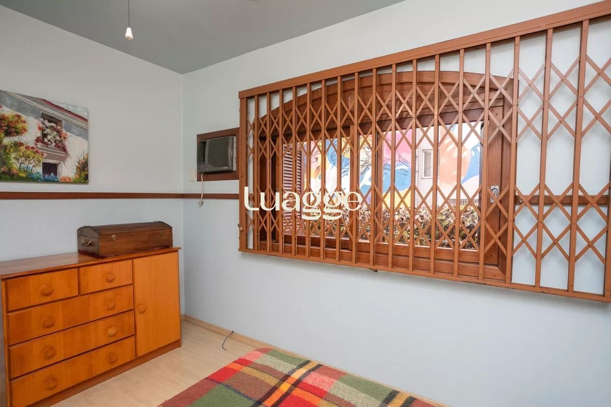 Casa à venda com 4 quartos, 281m² - Foto 20