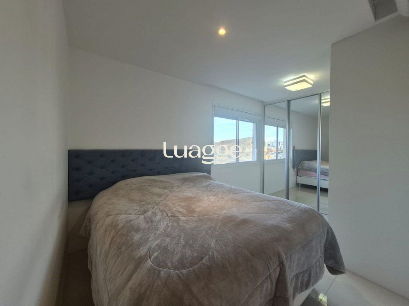 Apartamento à venda com 2 quartos, 67m² - Foto 16