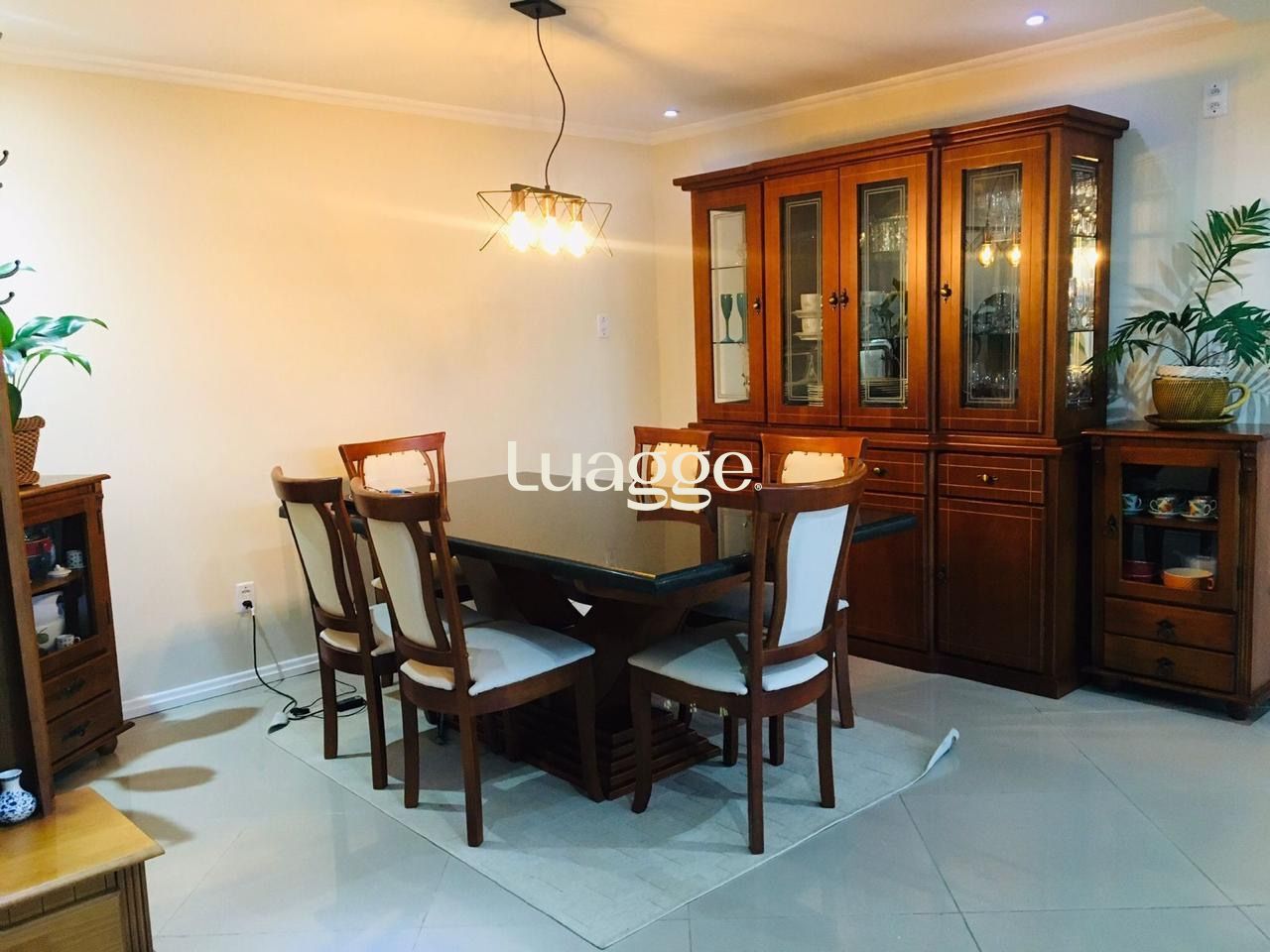 Casa à venda com 3 quartos, 316m² - Foto 24