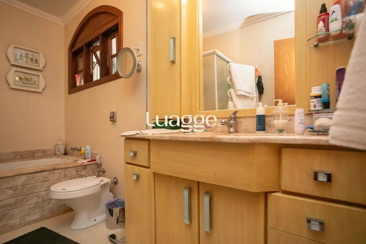 Casa à venda com 4 quartos, 281m² - Foto 28