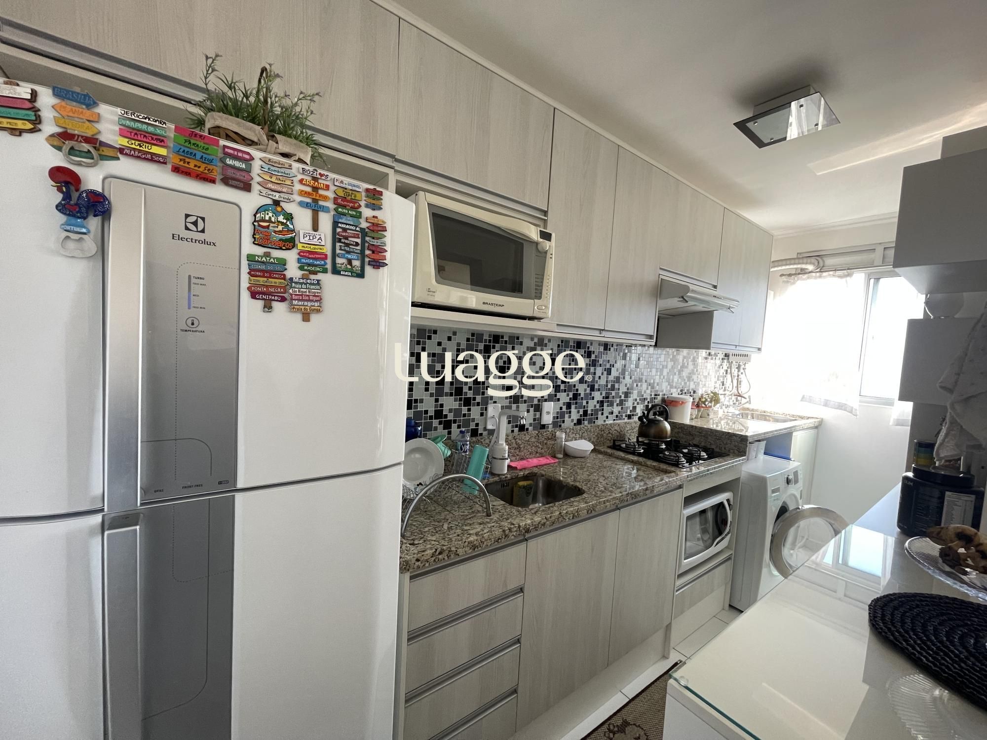 Apartamento à venda com 2 quartos, 60m² - Foto 16