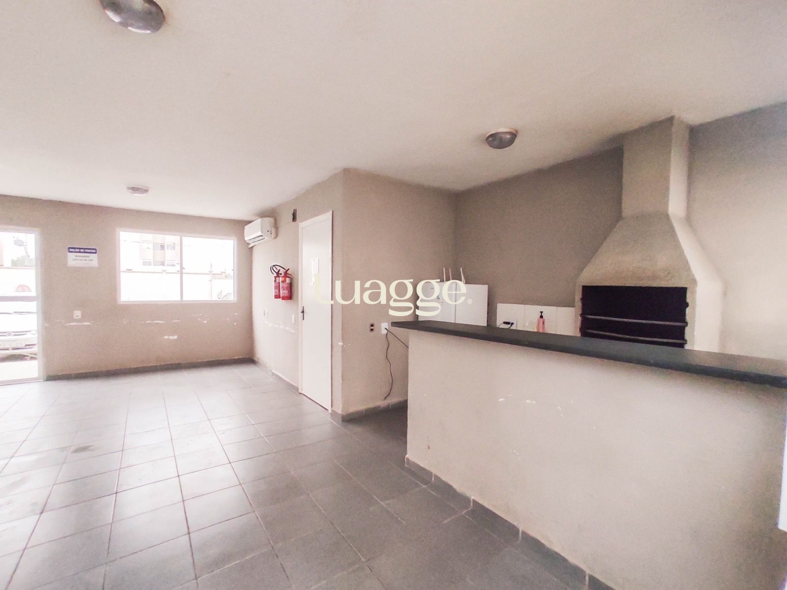 Apartamento à venda com 2 quartos, 44m² - Foto 3