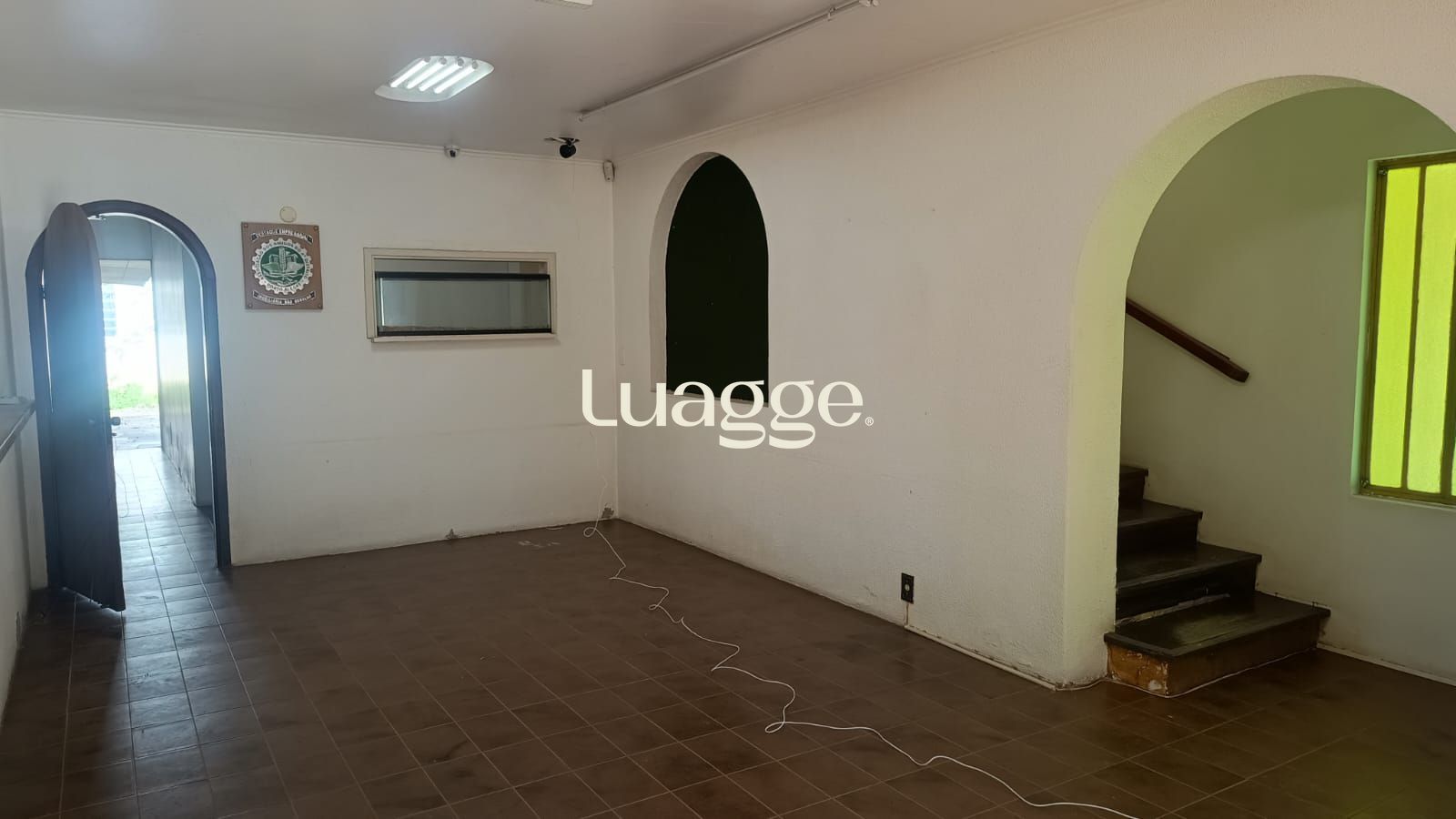 Casa à venda com 3 quartos, 352m² - Foto 6
