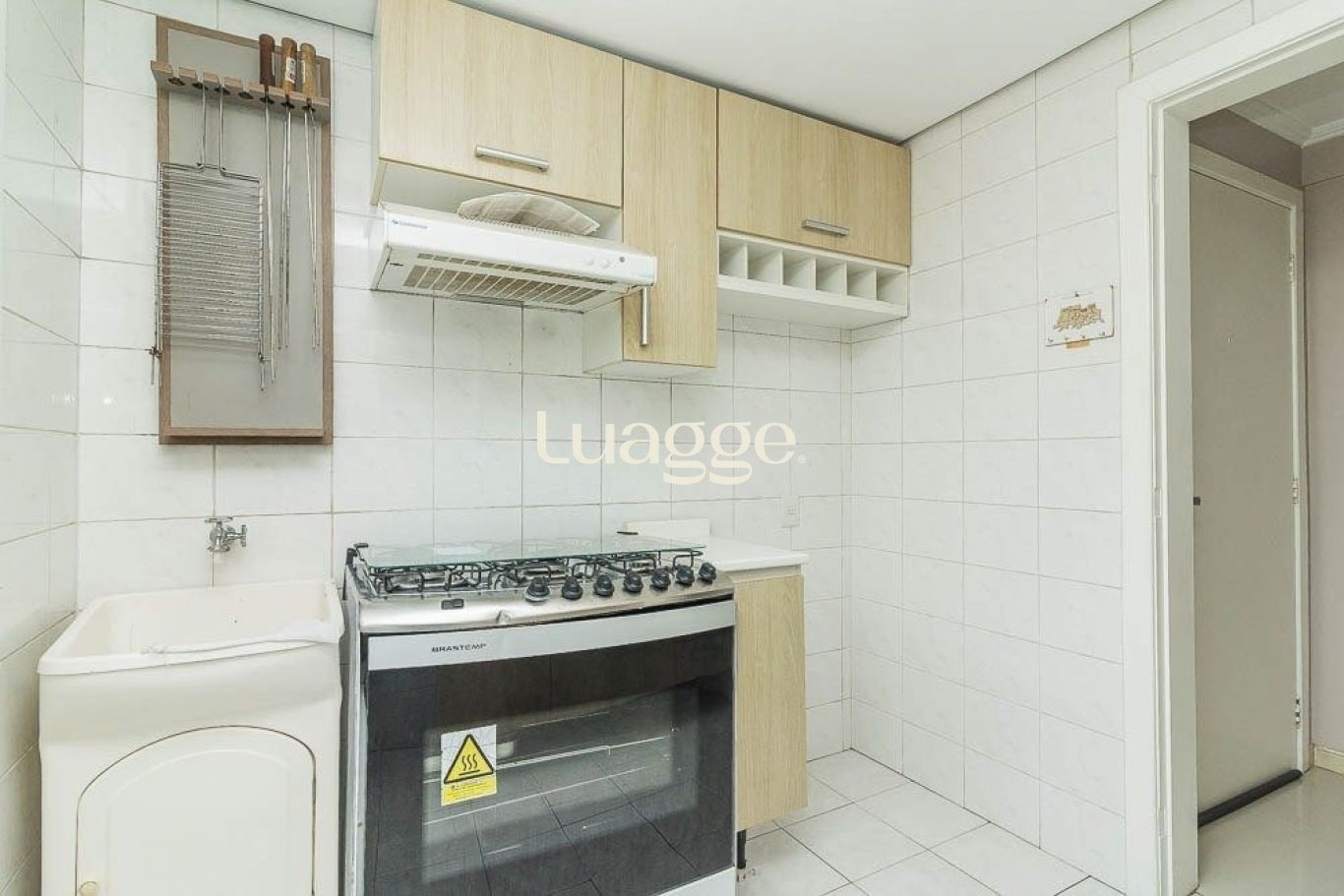 Apartamento à venda com 2 quartos, 74m² - Foto 9