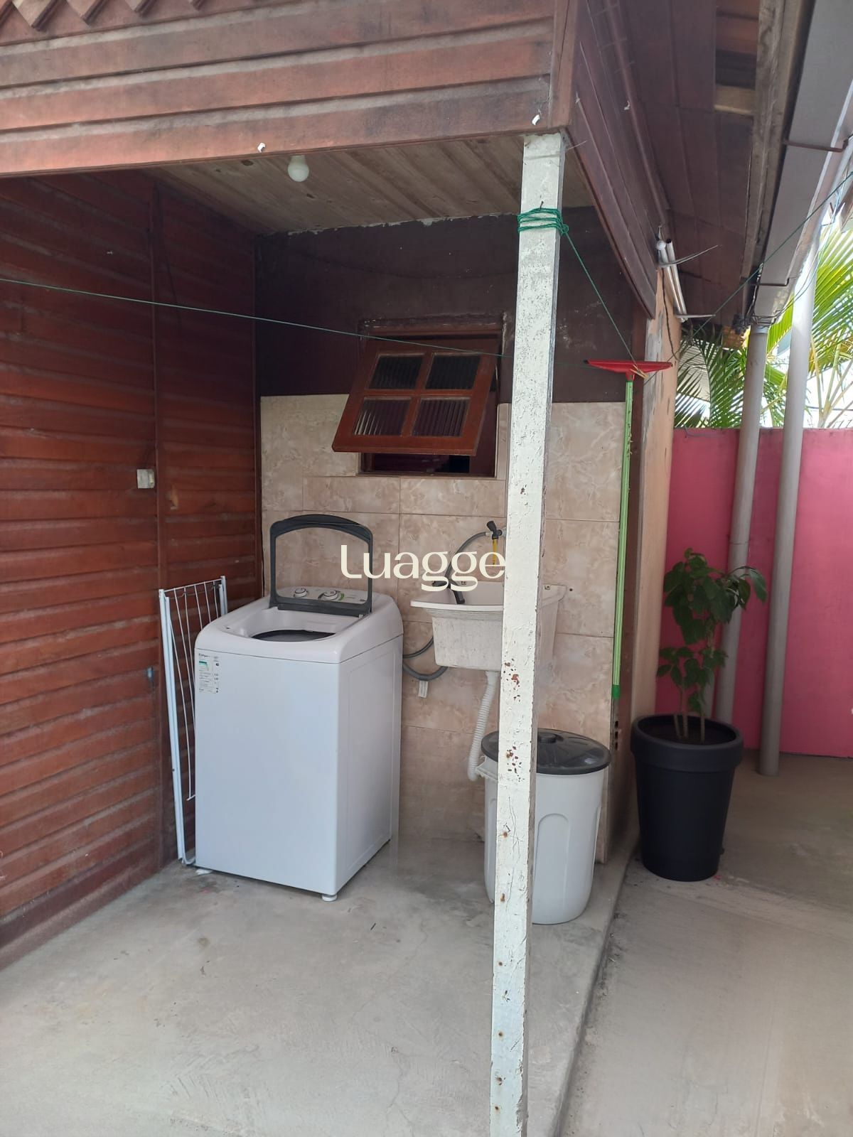 Casa à venda com 2 quartos, 85m² - Foto 9