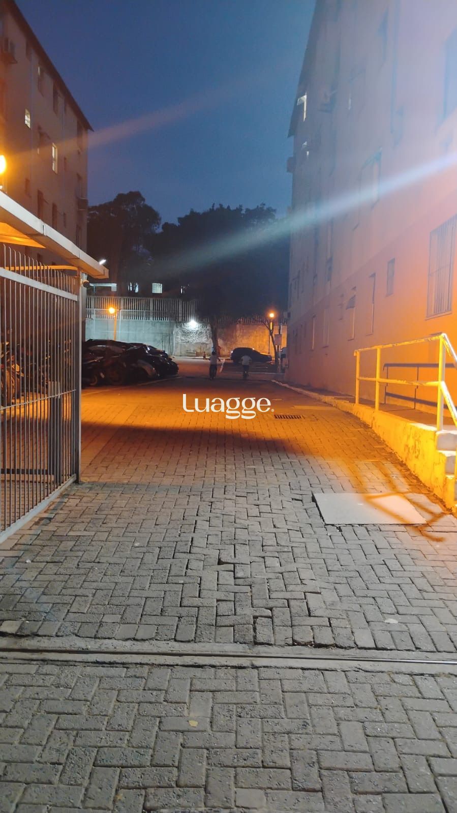 Apartamento à venda com 2 quartos, 40m² - Foto 14