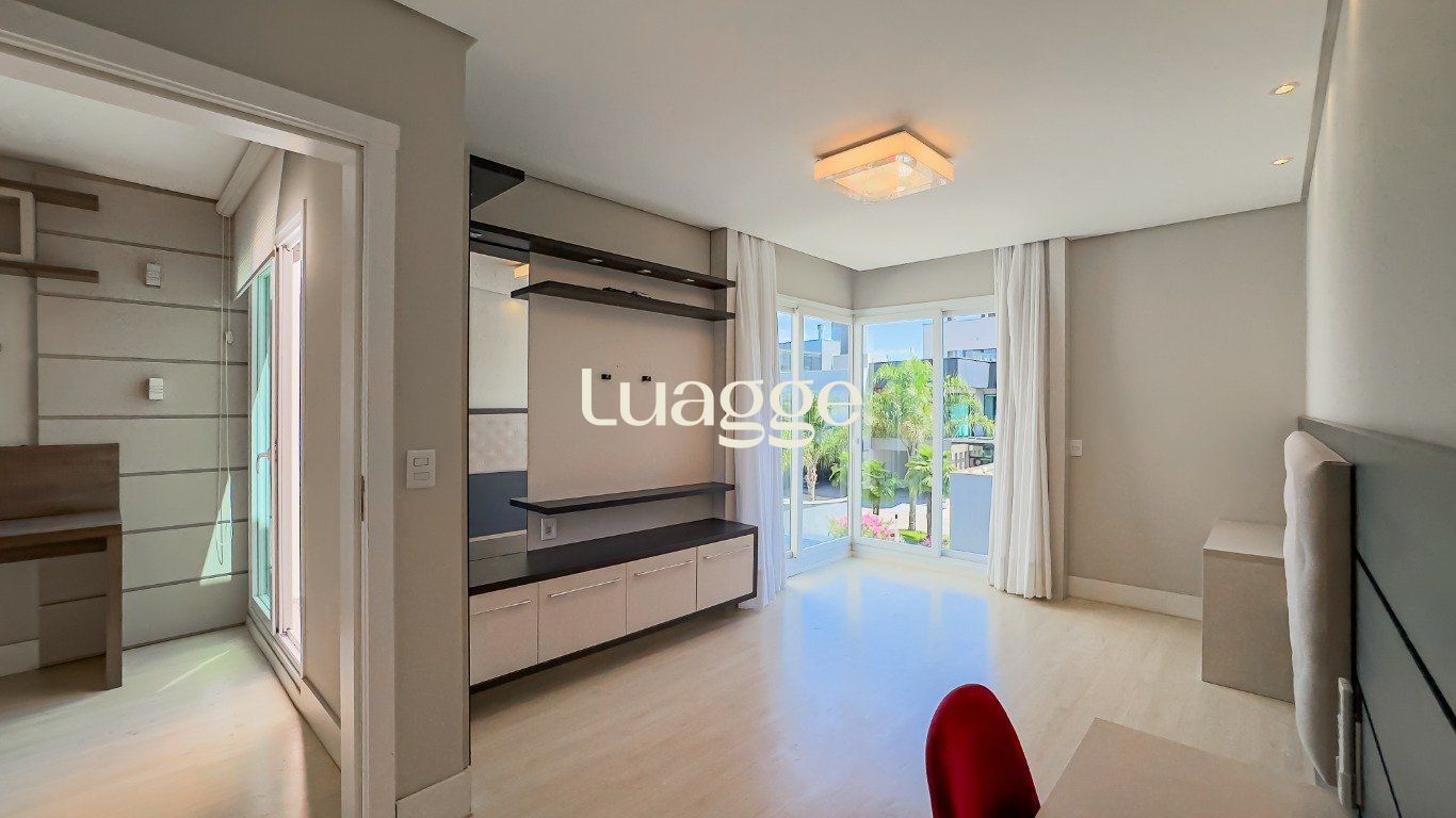 Casa de Condomínio à venda com 3 quartos, 236m² - Foto 21