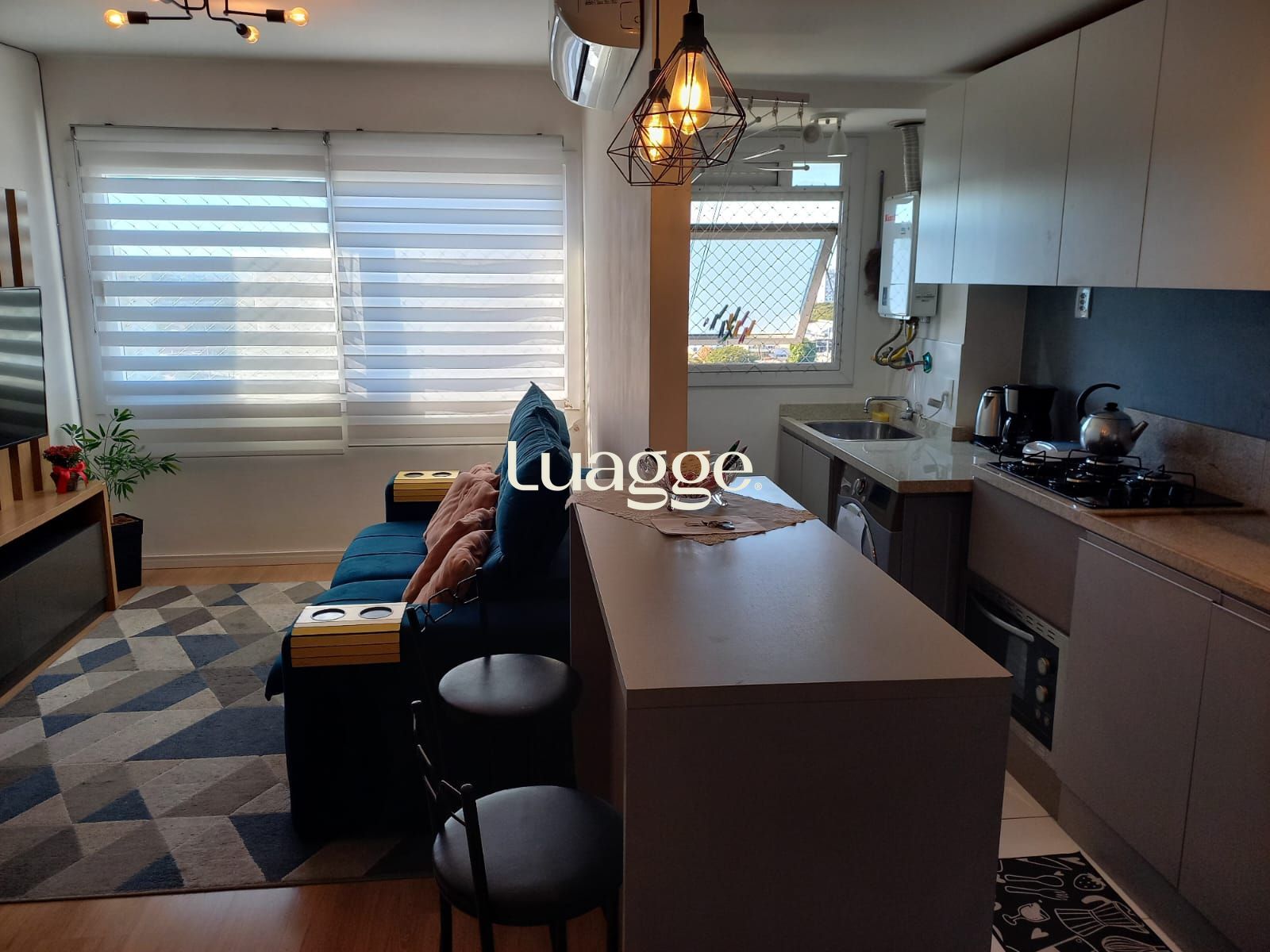 Apartamento à venda com 2 quartos, 59m² - Foto 2