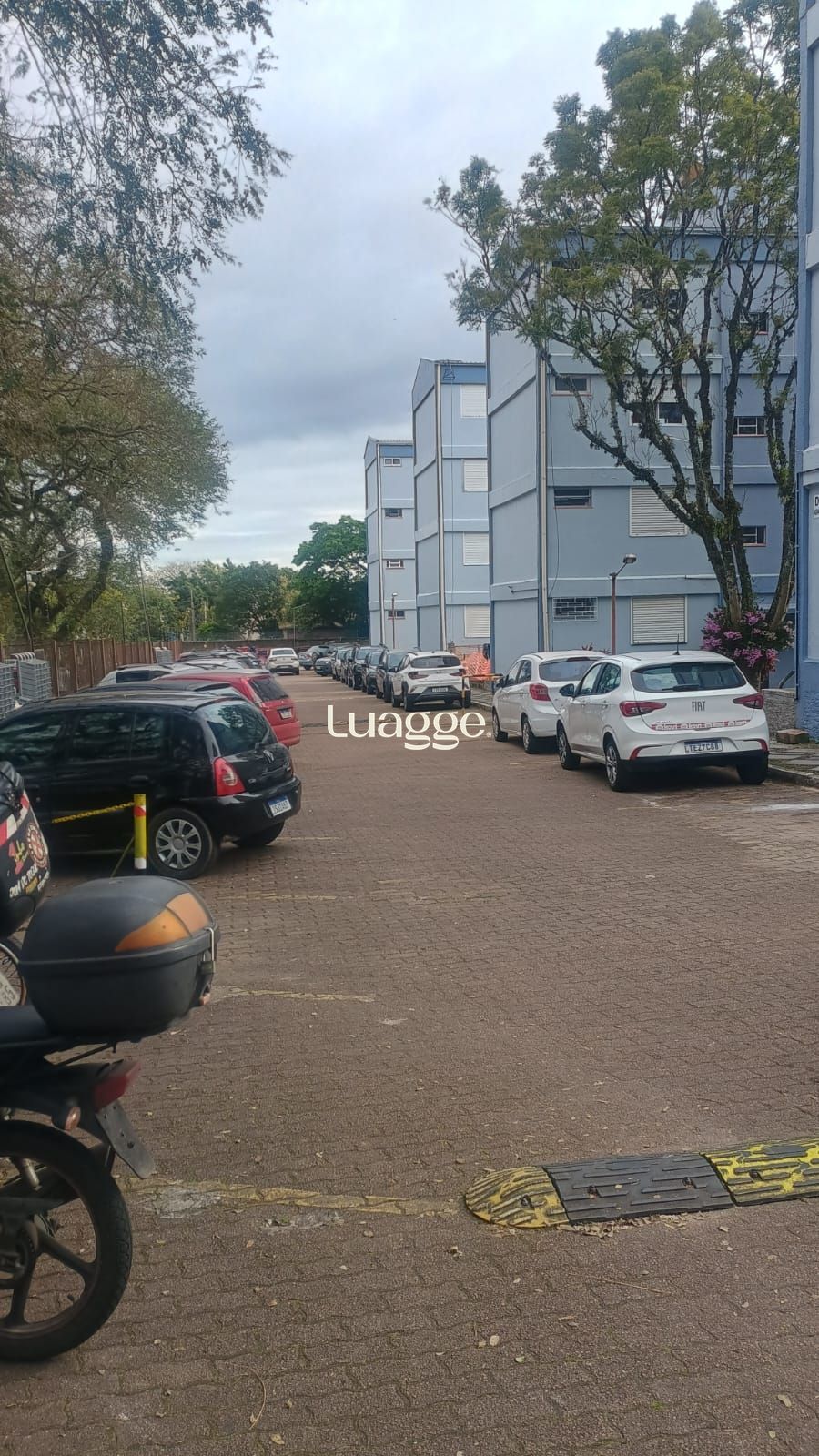Excelente apartamento de 2 dormitórios no bairro Camaquã.
