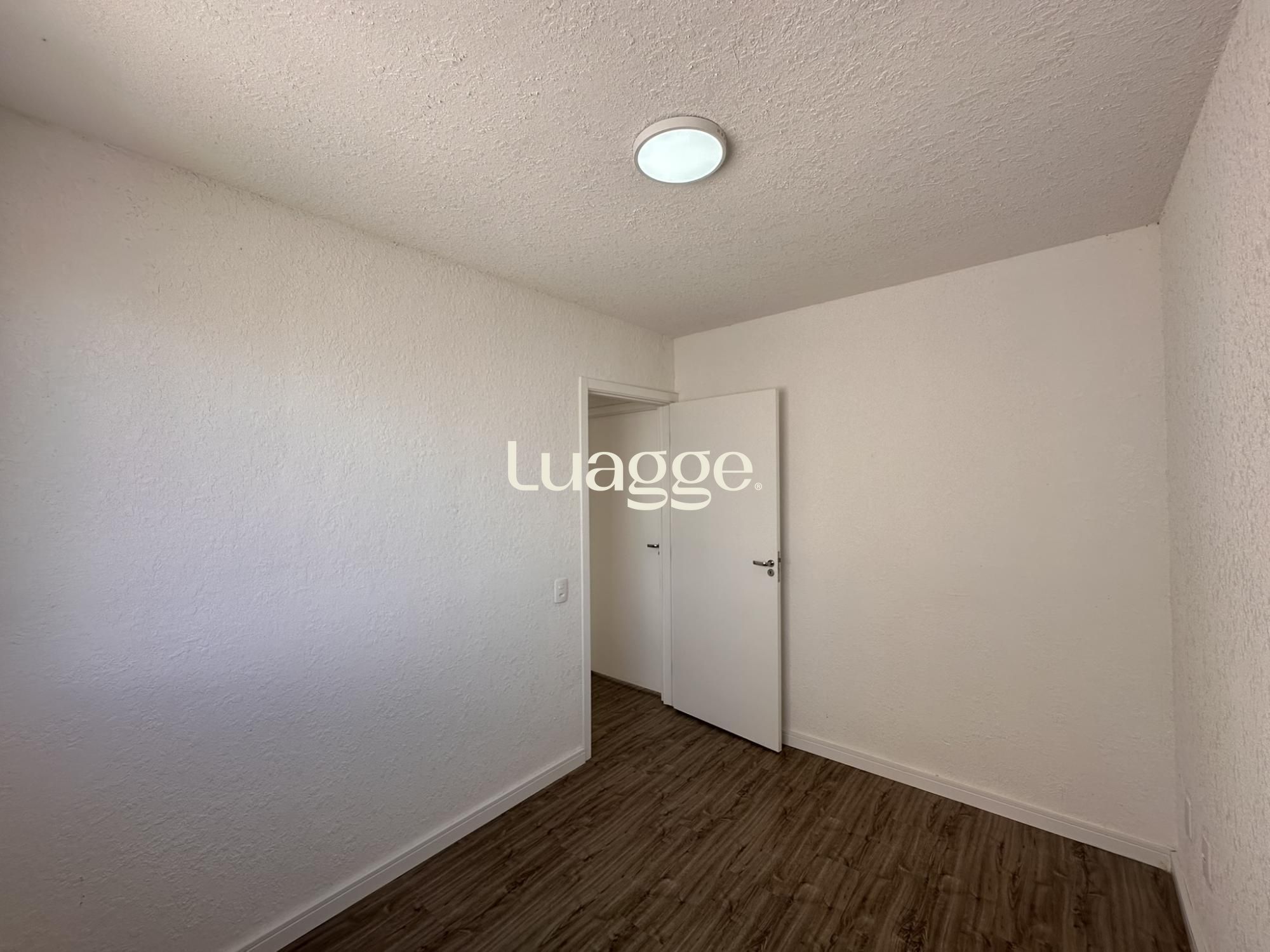 Apartamento à venda com 2 quartos, 40m² - Foto 8