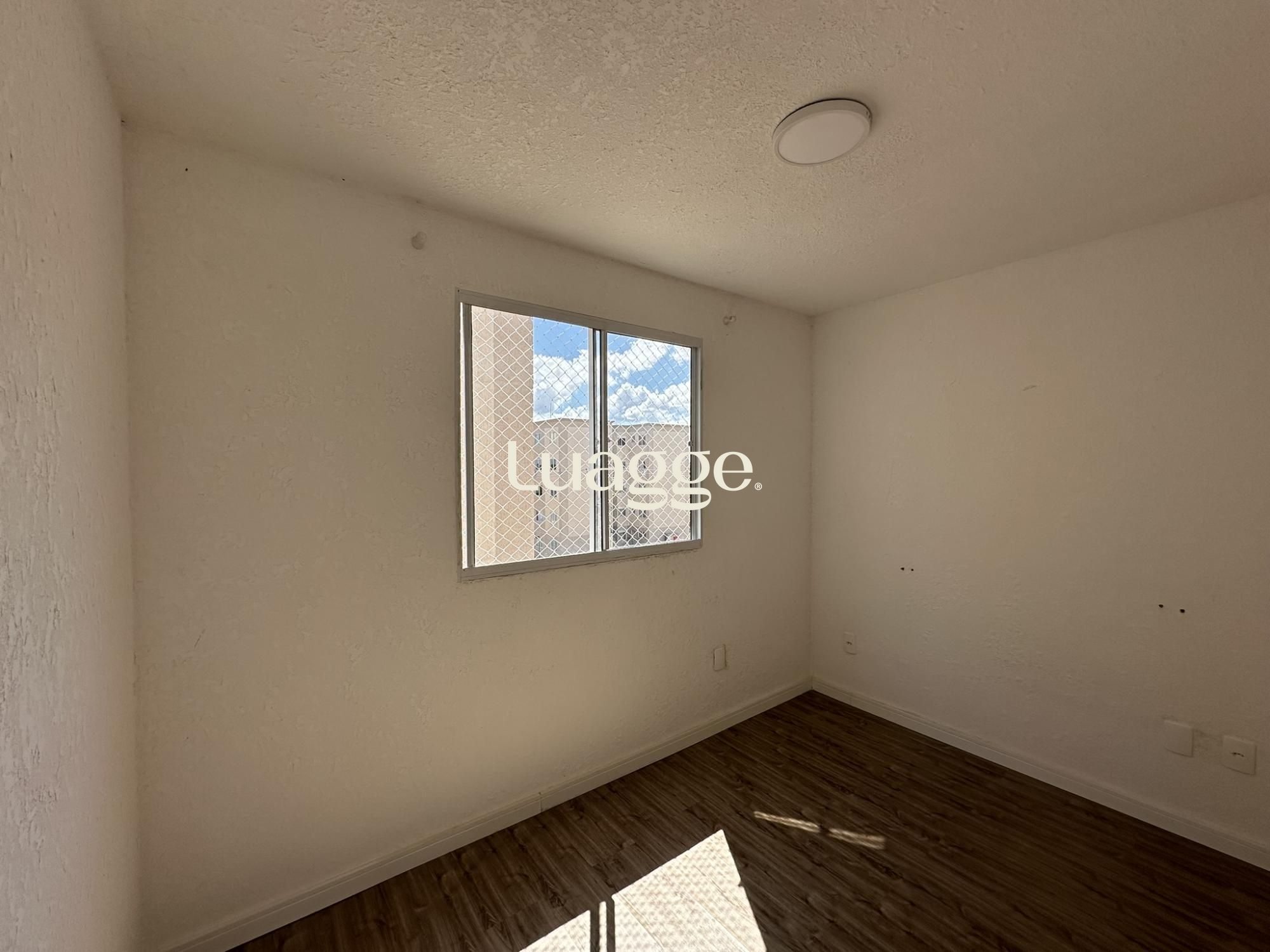 Apartamento à venda com 2 quartos, 40m² - Foto 13
