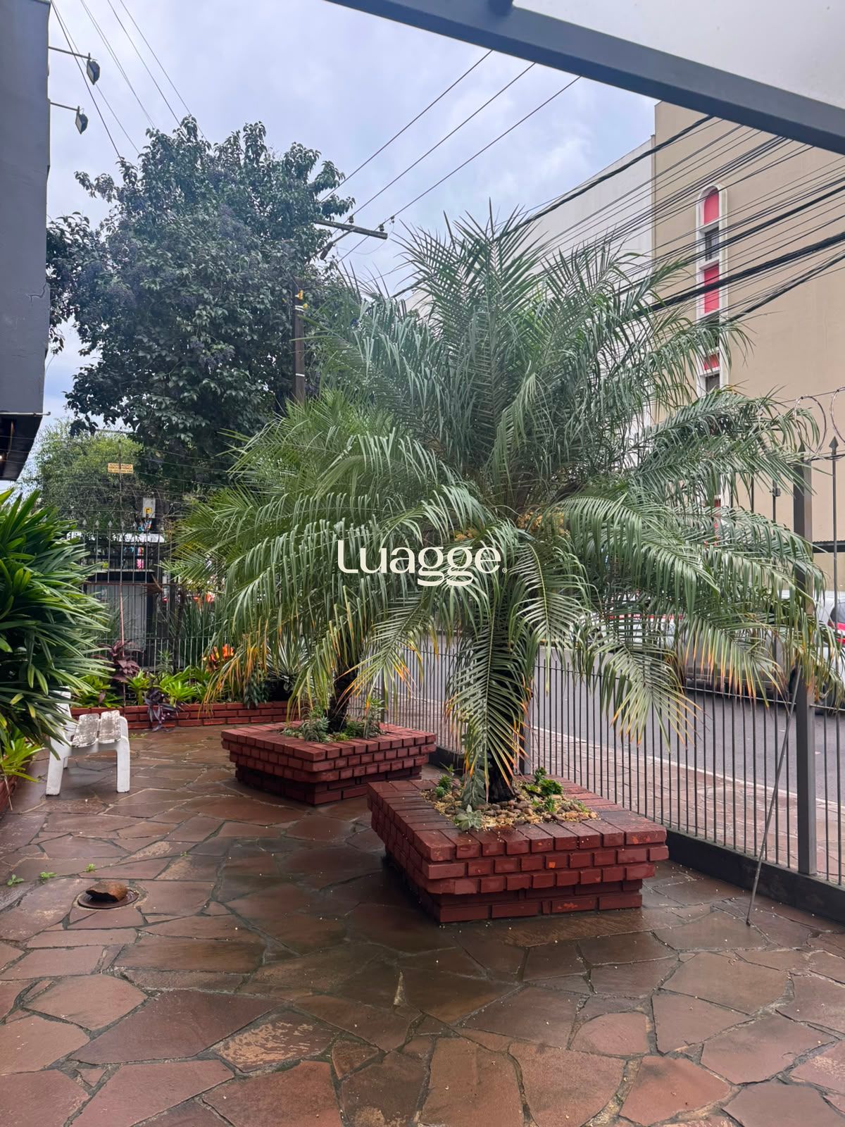 APARTAMENTO 2 DORM REFORMADO FRENTE ZAFFARI CIDADE BAIXA