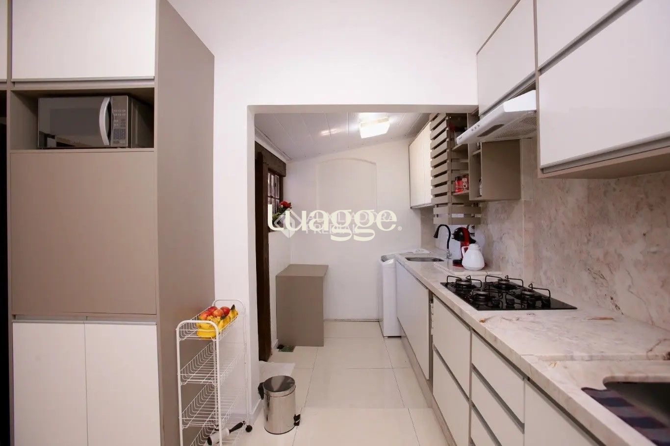Casa de Condomínio à venda com 3 quartos, 198m² - Foto 19