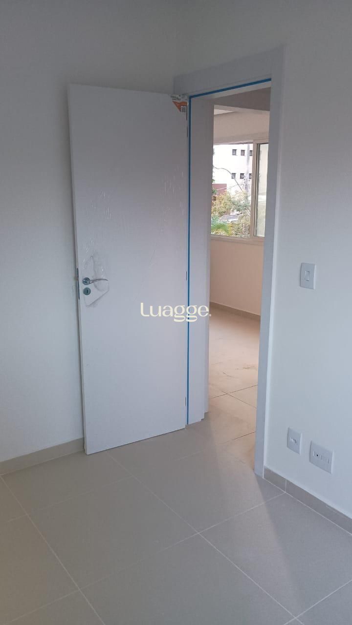 Apartamento à venda com 2 quartos, 92m² - Foto 13