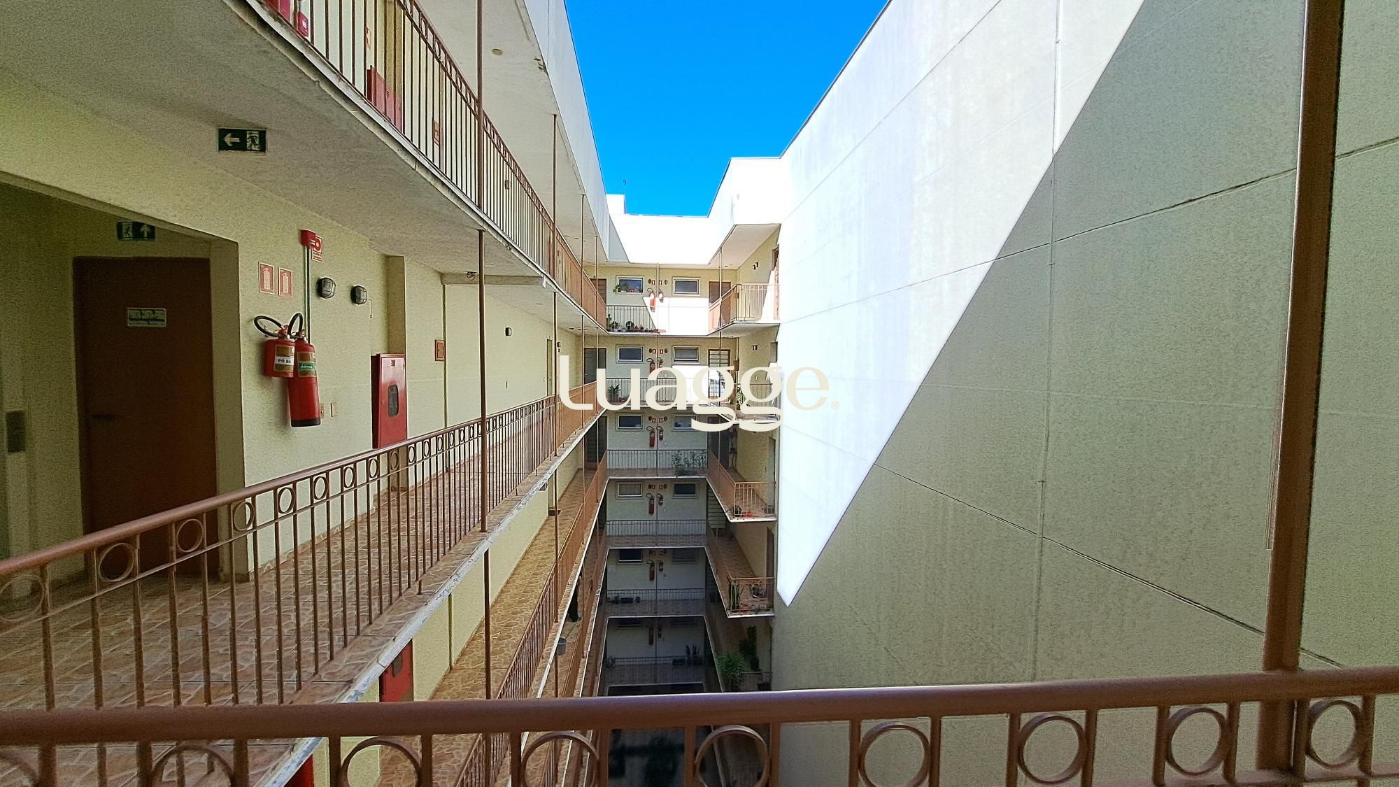 Apartamento à venda com 2 quartos, 45m² - Foto 6
