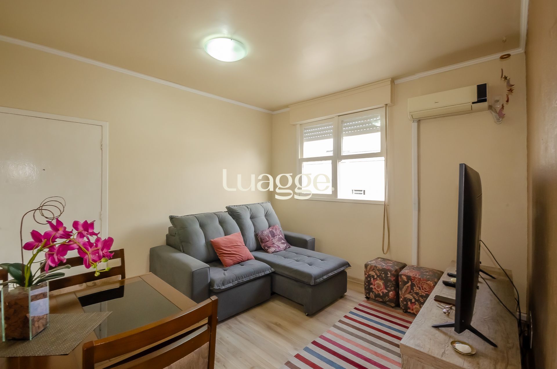 Apartamento à venda com 2 quartos, 50m² - Foto 2