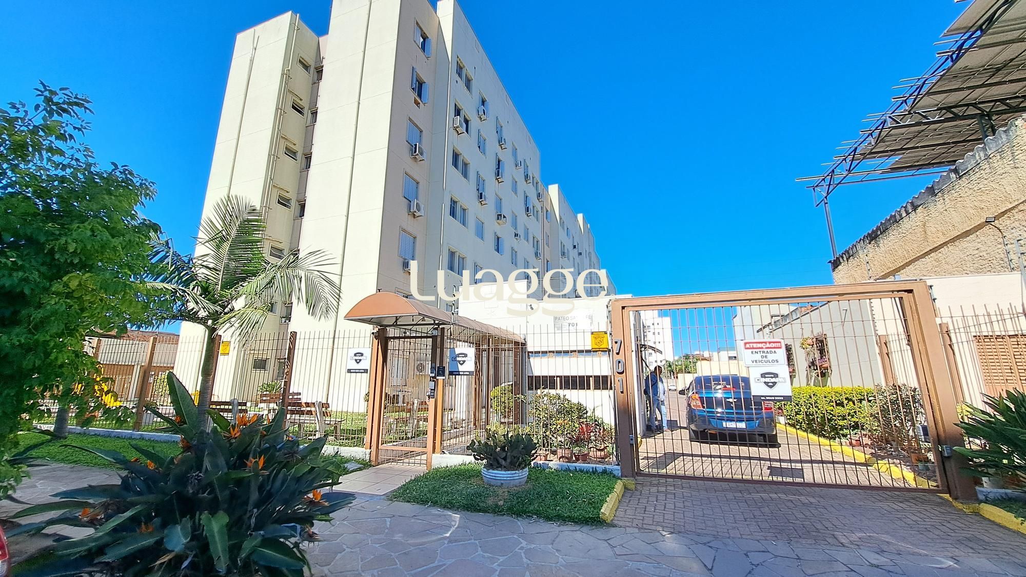 Apartamento à venda com 2 quartos, 45m² - Foto 1