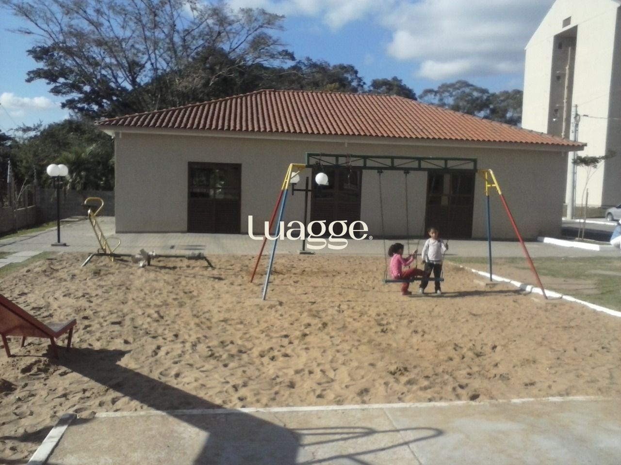 Apartamento à venda com 2 quartos, 37m² - Foto 9