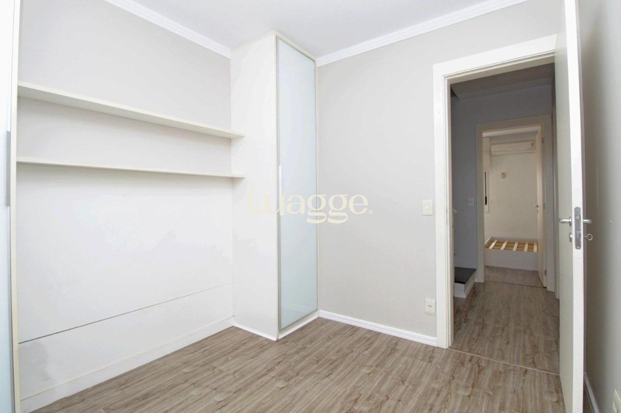 Casa de Condomínio à venda com 3 quartos, 143m² - Foto 12