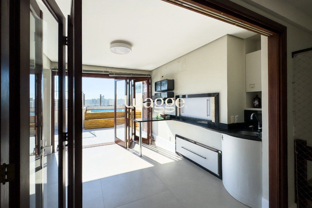 Cobertura à venda com 3 quartos, 230m² - Foto 9