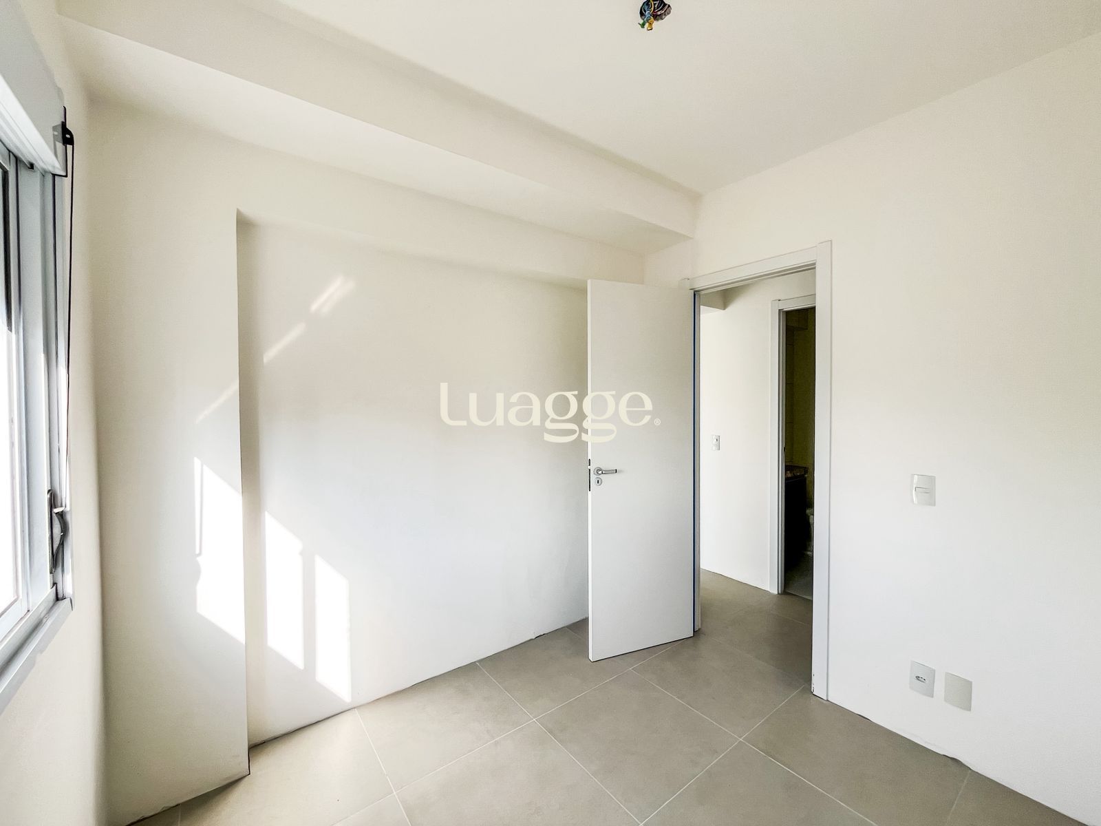 Apartamento à venda com 2 quartos, 65m² - Foto 8
