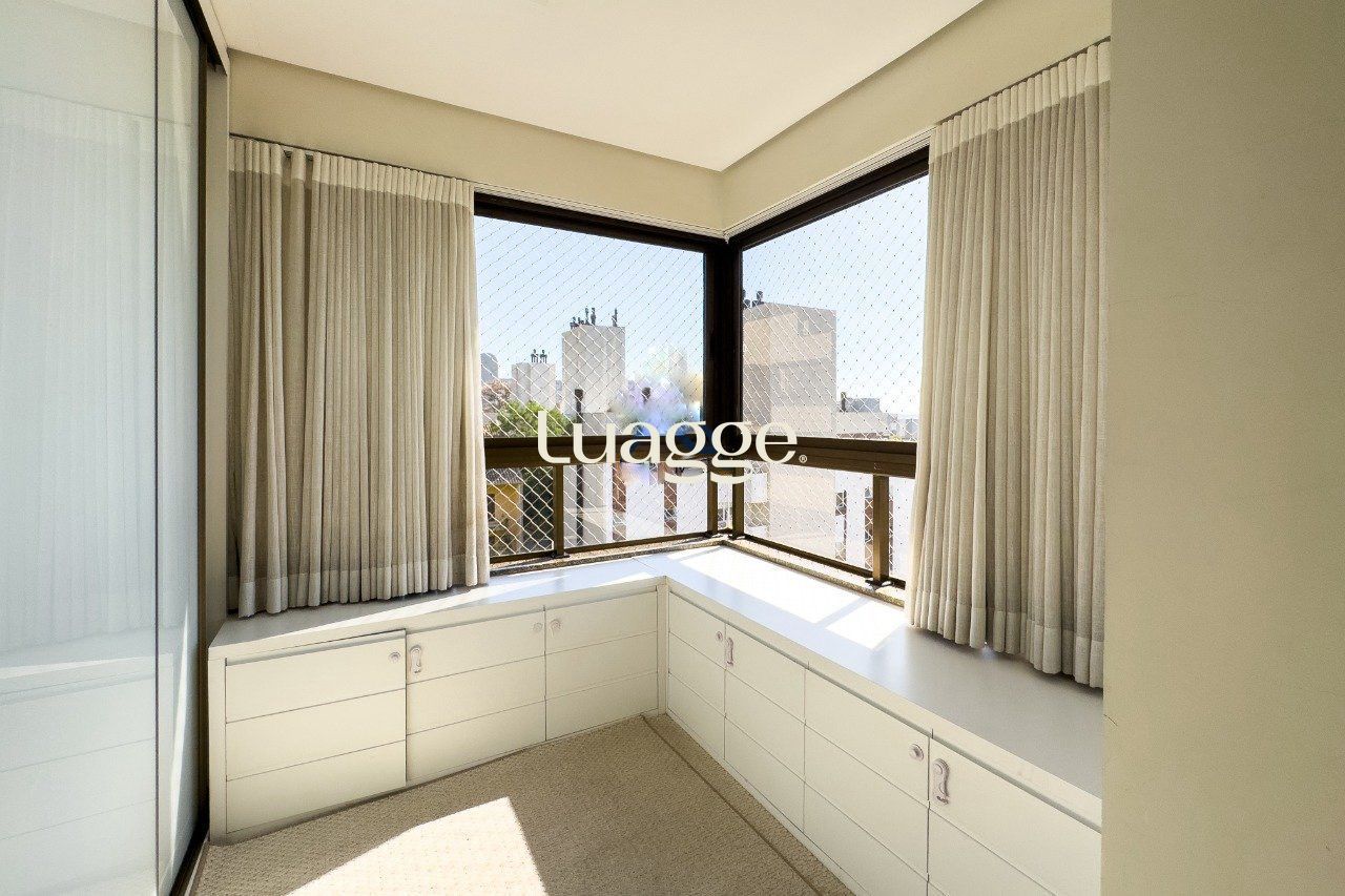 Cobertura à venda com 3 quartos, 230m² - Foto 14