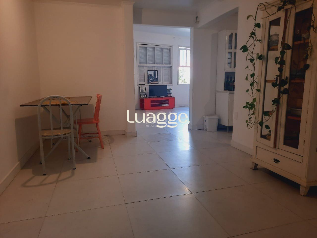 Apartamento à venda com 2 quartos, 106m² - Foto 1