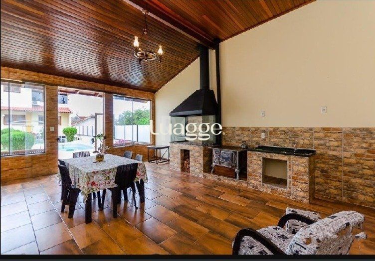 Casa à venda com 3 quartos, 265m² - Foto 34