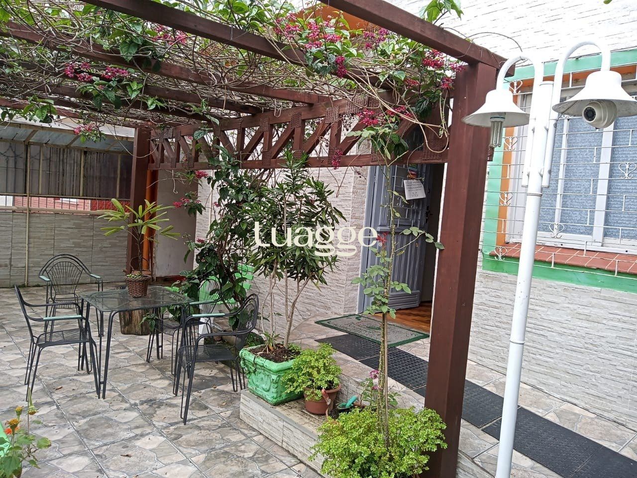 Casa à venda com 16 quartos, 270m² - Foto 19