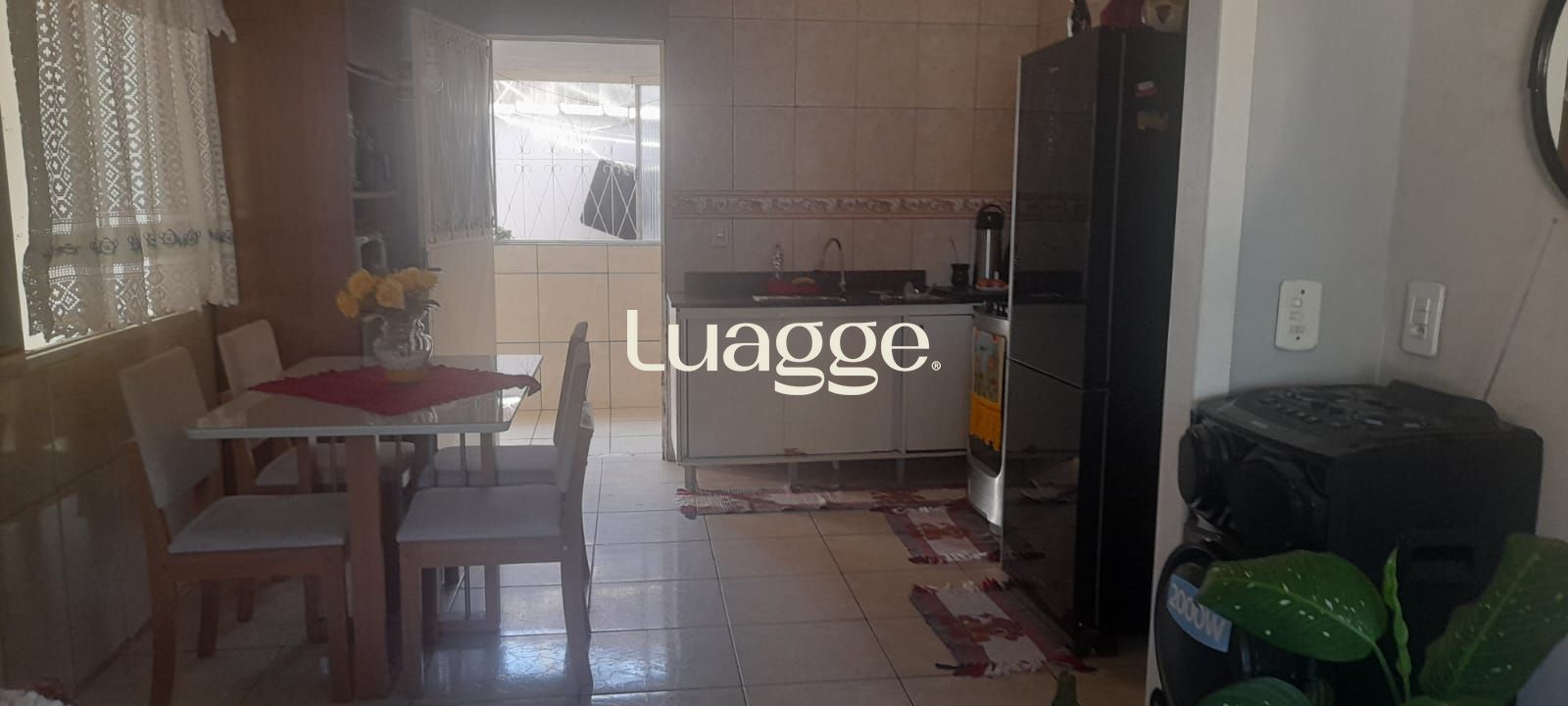 Casa à venda com 2 quartos, 81m² - Foto 4