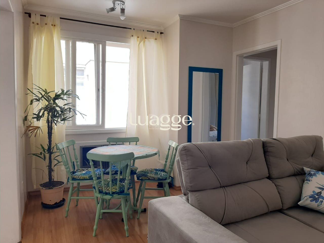 Apartamento à venda com 2 quartos, 56m² - Foto 1