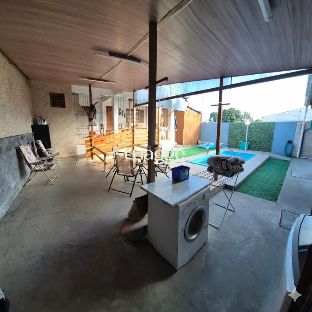 Casa à venda com 5 quartos, 149m² - Foto 18