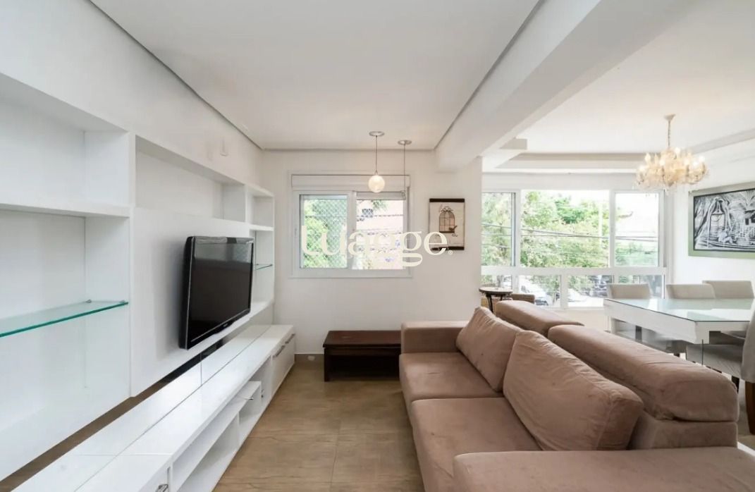 Apartamento à venda com 2 quartos, 80m² - Foto 1