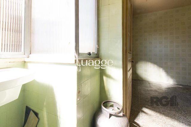 Apartamento à venda com 2 quartos, 74m² - Foto 9