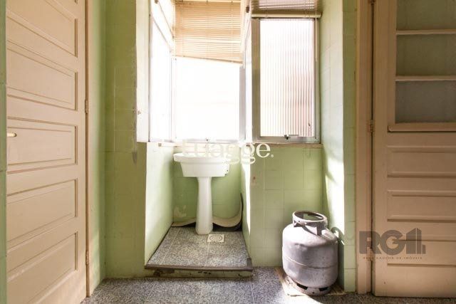 Apartamento à venda com 2 quartos, 74m² - Foto 8