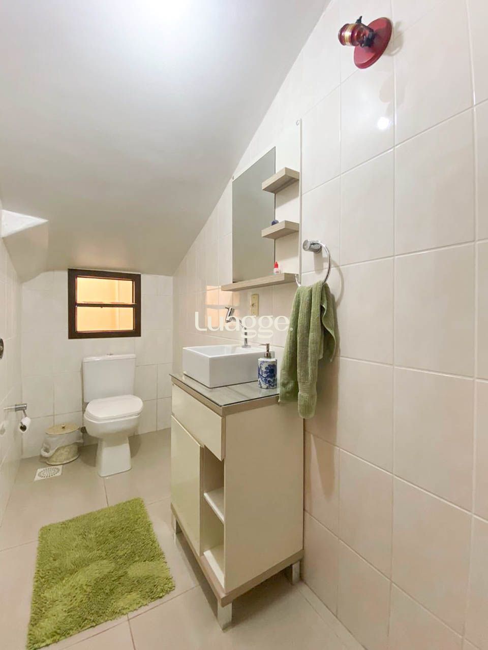 Casa à venda com 3 quartos, 219m² - Foto 10