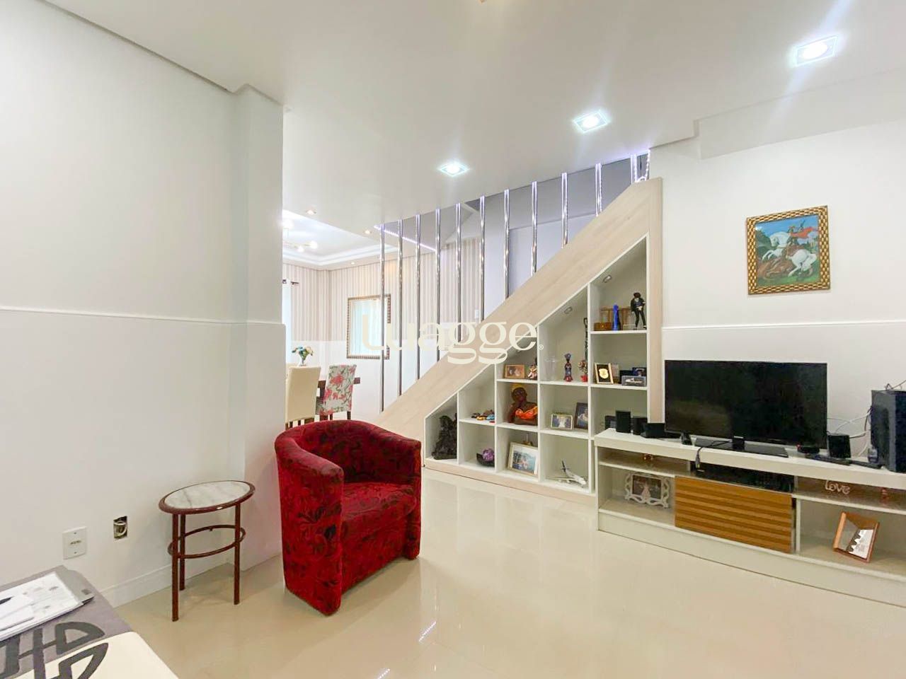 Casa à venda com 3 quartos, 198m² - Foto 7
