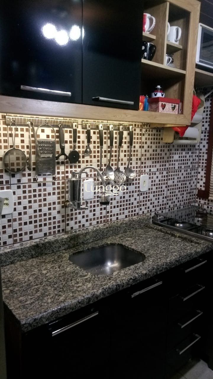 Apartamento à venda com 2 quartos, 39m² - Foto 19