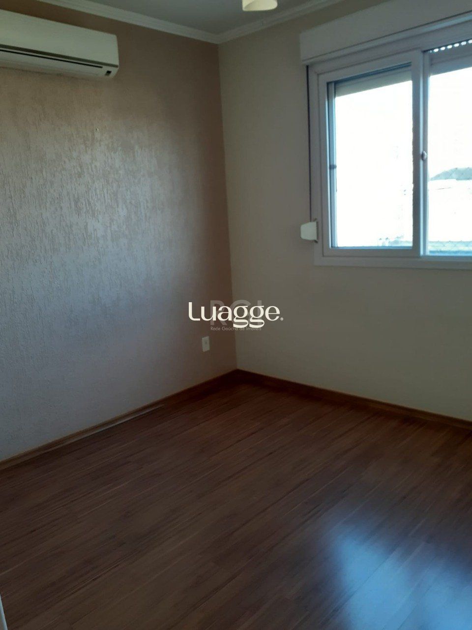 Apartamento à venda com 3 quartos, 81m² - Foto 3