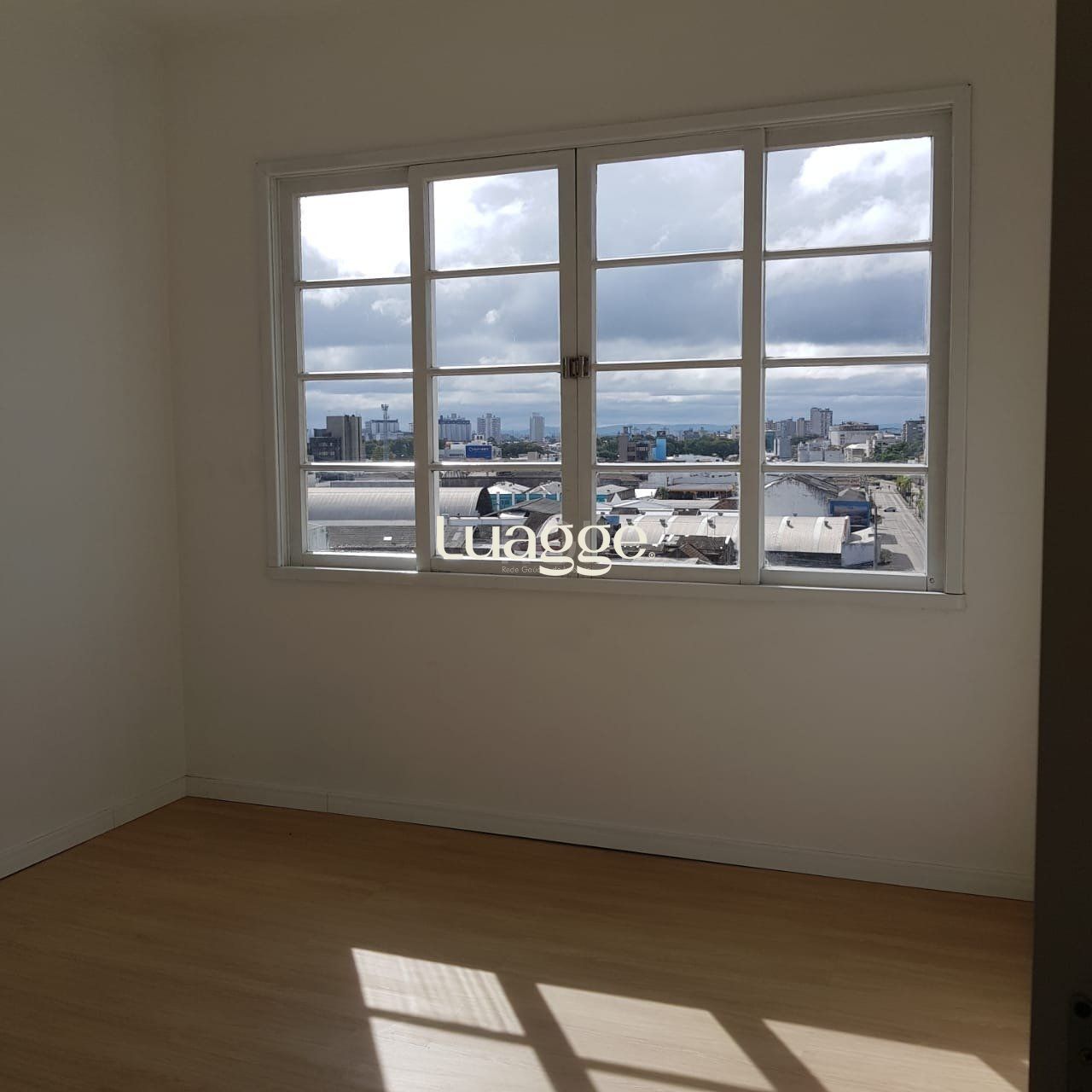 Apartamento à venda com 2 quartos, 62m² - Foto 13