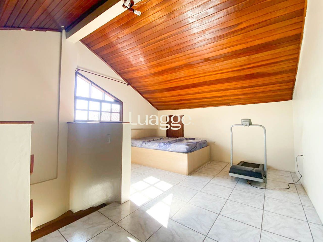 Casa à venda com 3 quartos, 219m² - Foto 21