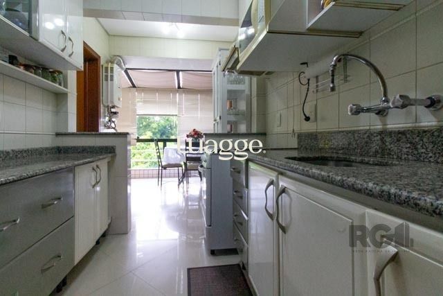 Cobertura à venda com 3 quartos, 230m² - Foto 11