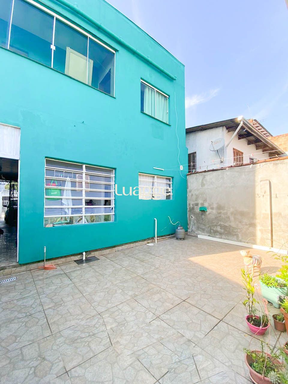 Casa à venda com 3 quartos, 198m² - Foto 4