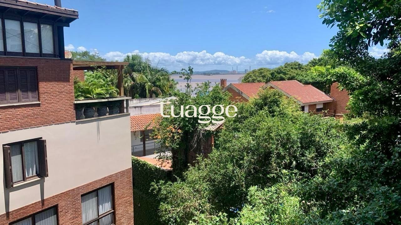 Casa de Condomínio à venda com 3 quartos, 201m² - Foto 3