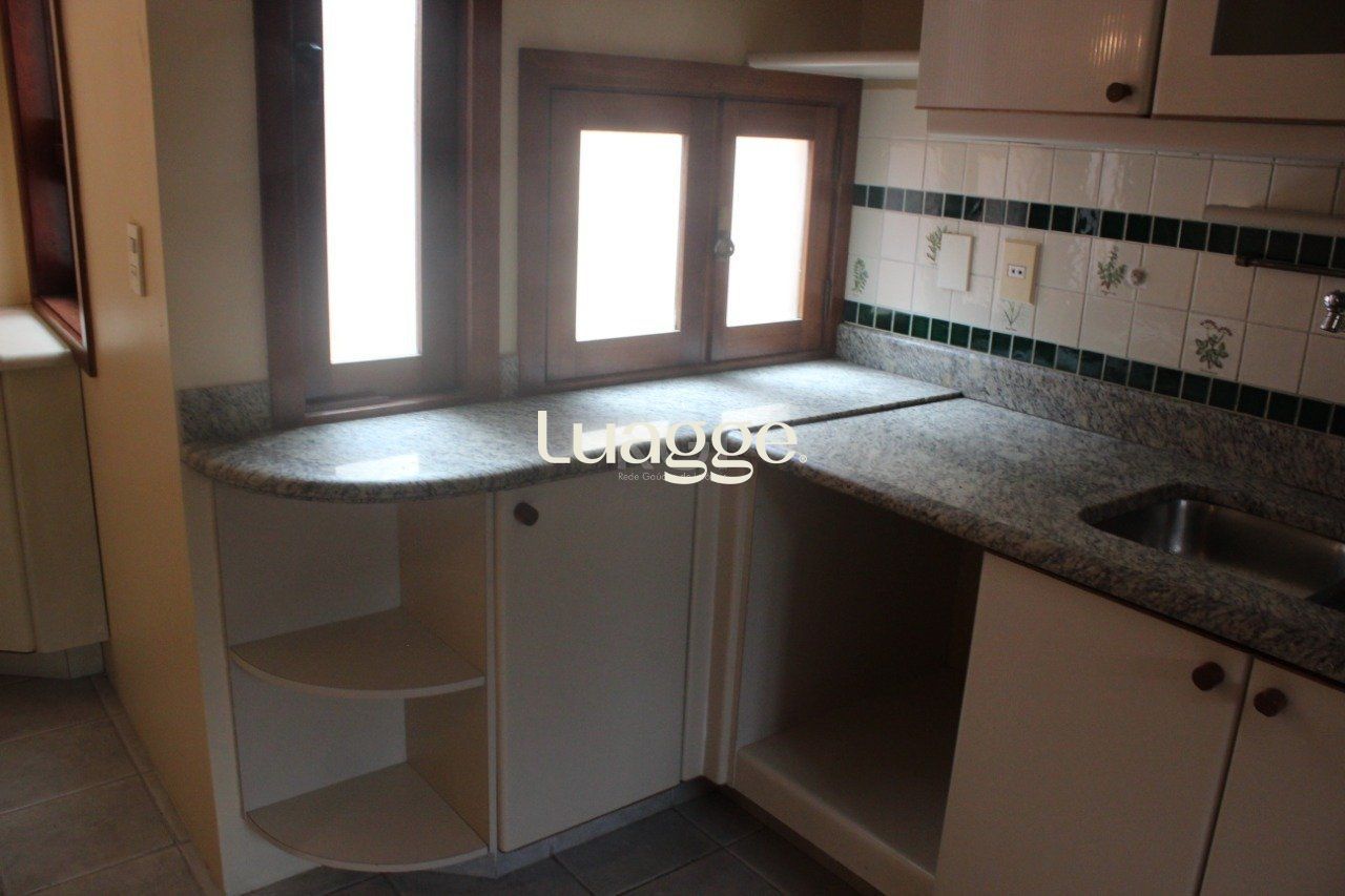 Casa de Condomínio à venda com 4 quartos, 381m² - Foto 25